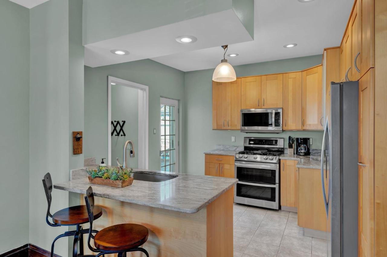 Oakley Square 3Br Charmer - Total Walkability Home Cincinnati Exterior photo